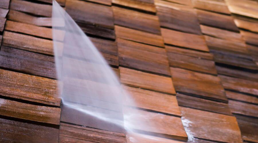 Professional gutter cleaning in Novato, CA